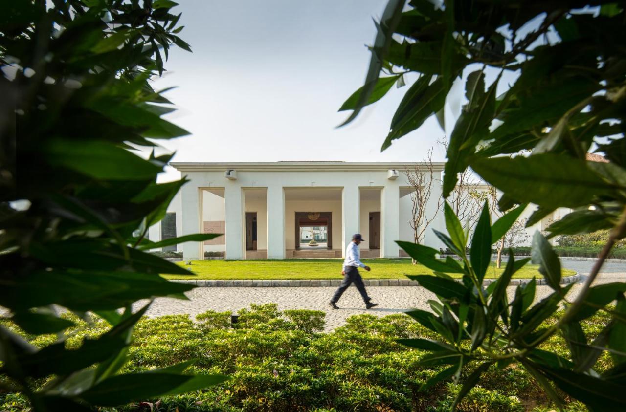 Marasa Sarovar Premiere, Bodhgaya Exterior photo