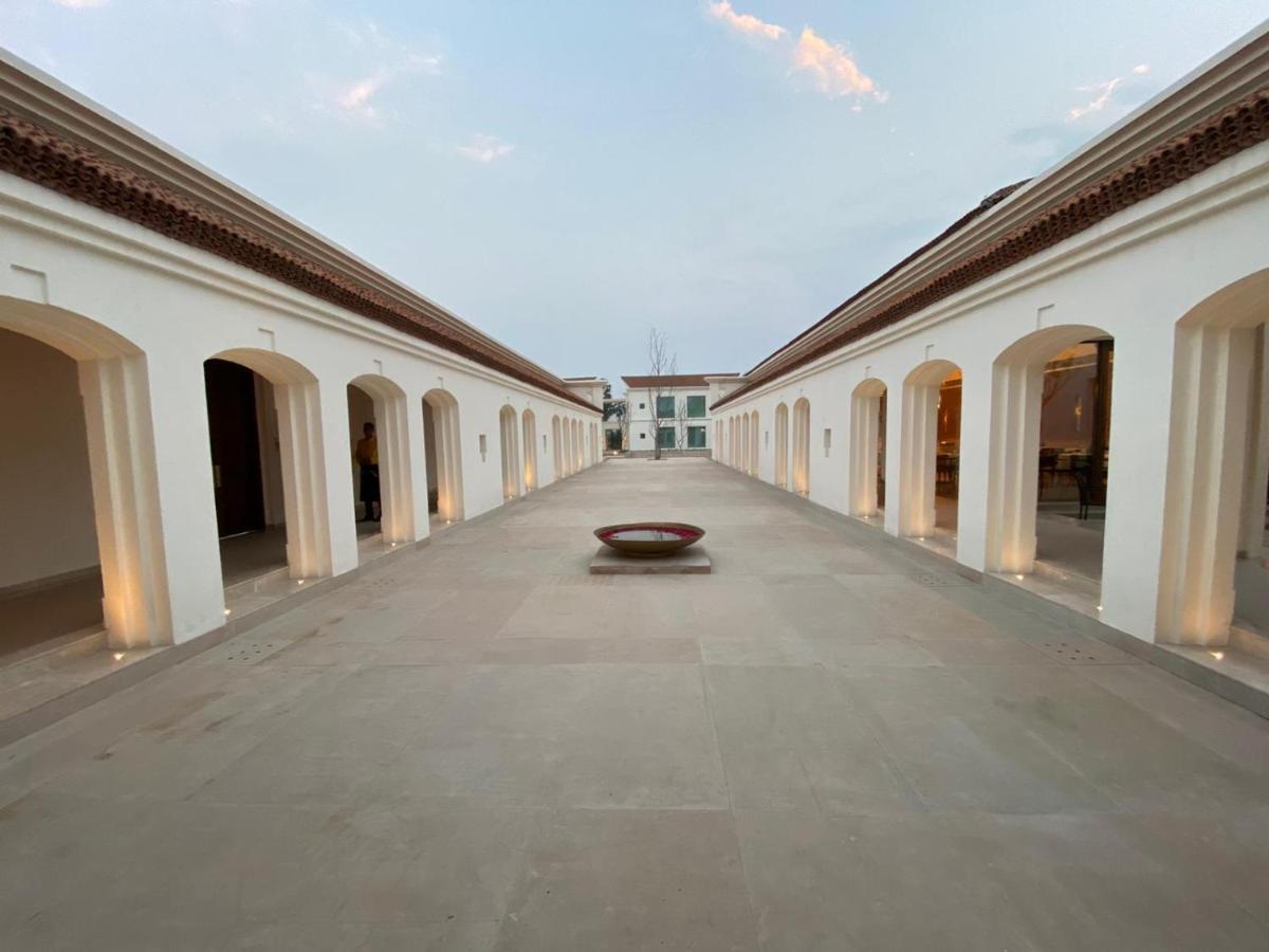 Marasa Sarovar Premiere, Bodhgaya Exterior photo